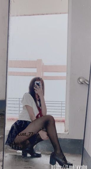 丰满老师