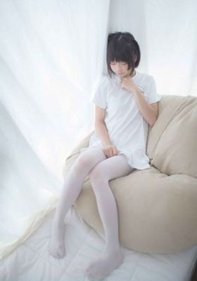 黑色乒乓