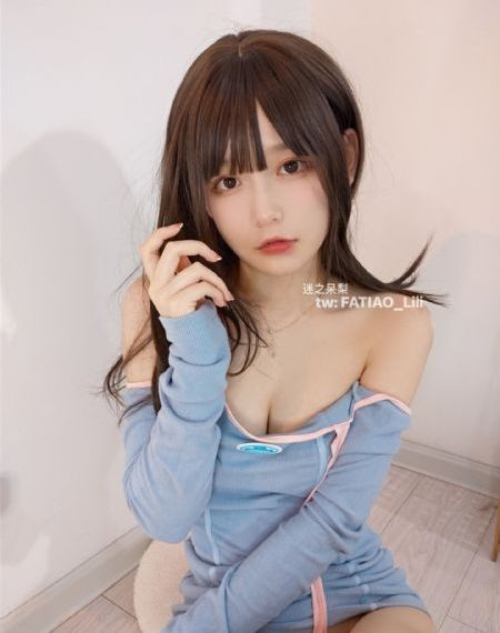 春潮灿漫海棠红