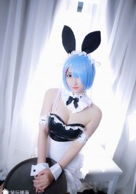 蜜桃av色偷偷av