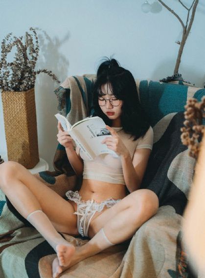 女虐女视频vk