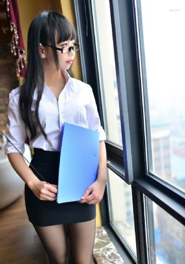 《危险的她》电视剧