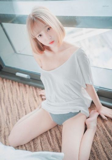 王多鱼打扑克高清视频