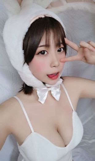 浴室狂欢在线观看