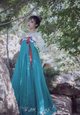 公交车上荫蒂添的好舒服在线观看