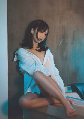 抓娃娃完整版免费观看
